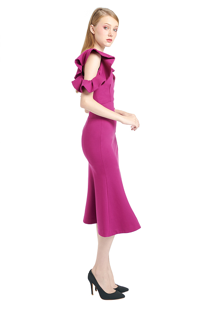 side view of the dress